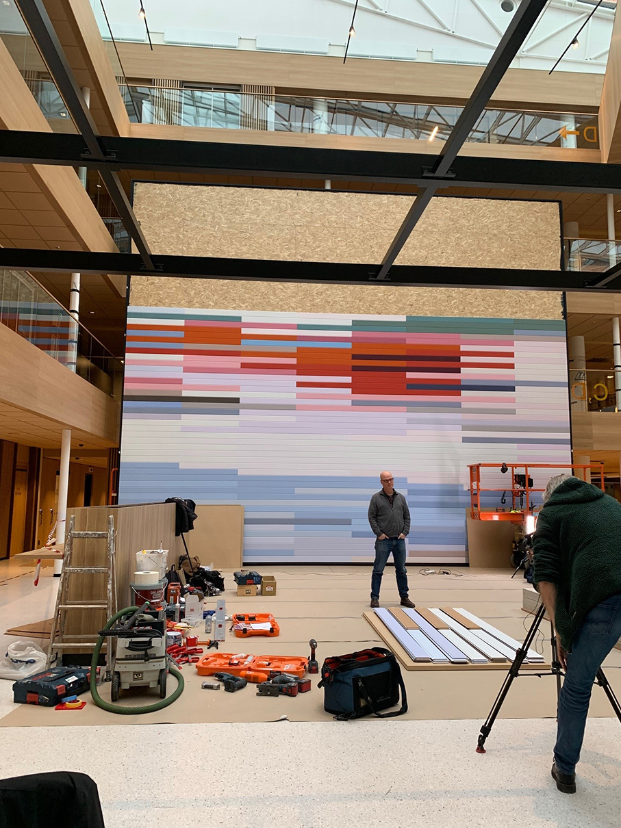 Intervju og filming med Knut Henrik Henriksen før verket er ferdig montert - Foto: Ellen Fodstad